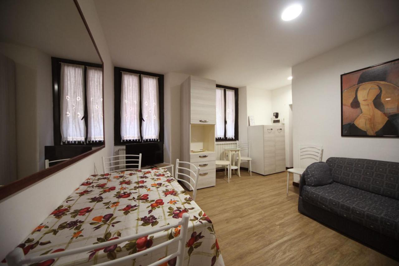 Antica Corte Milanese Новате Миланезе Екстериор снимка